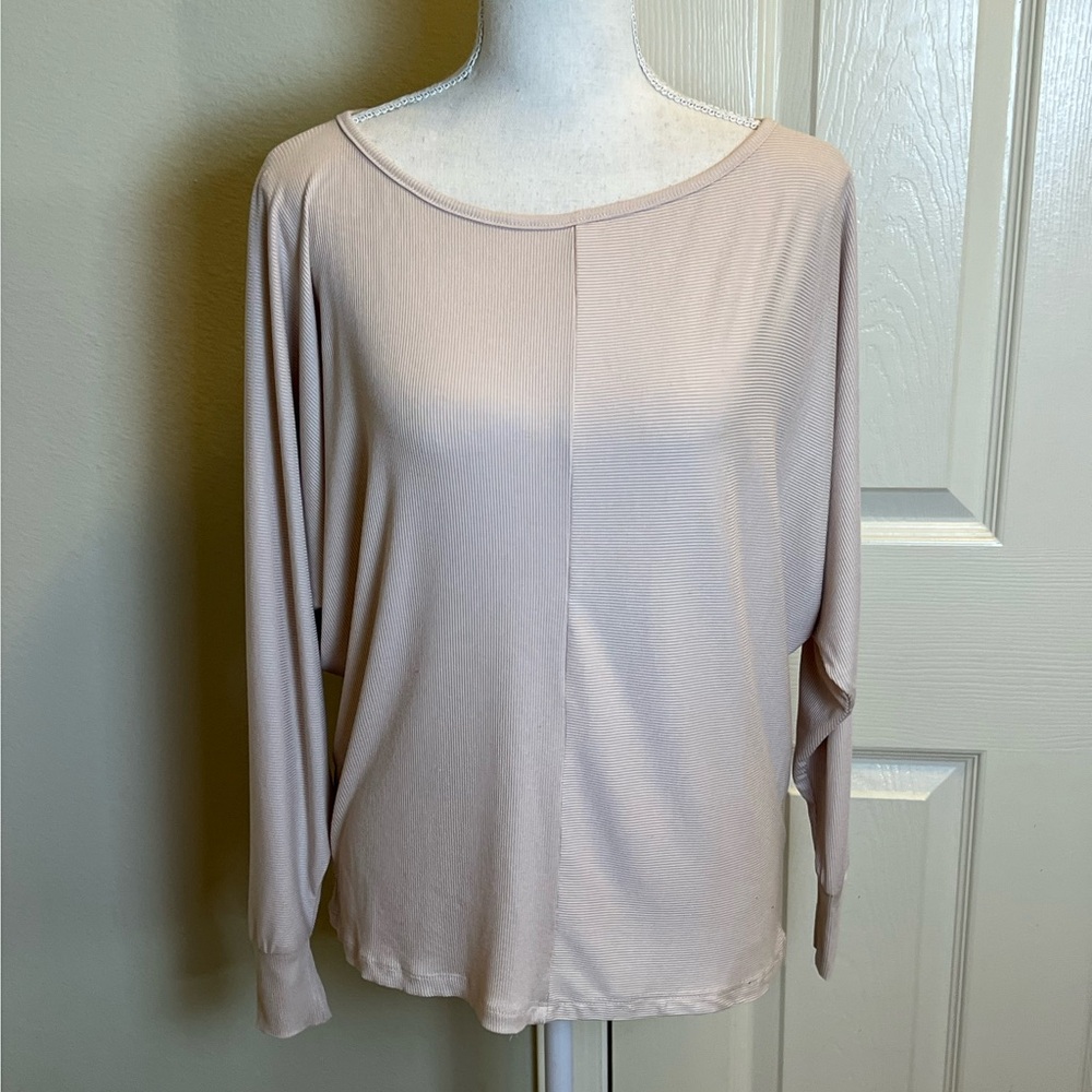 NINEXIS Ribbed Dolman Sleeves Top